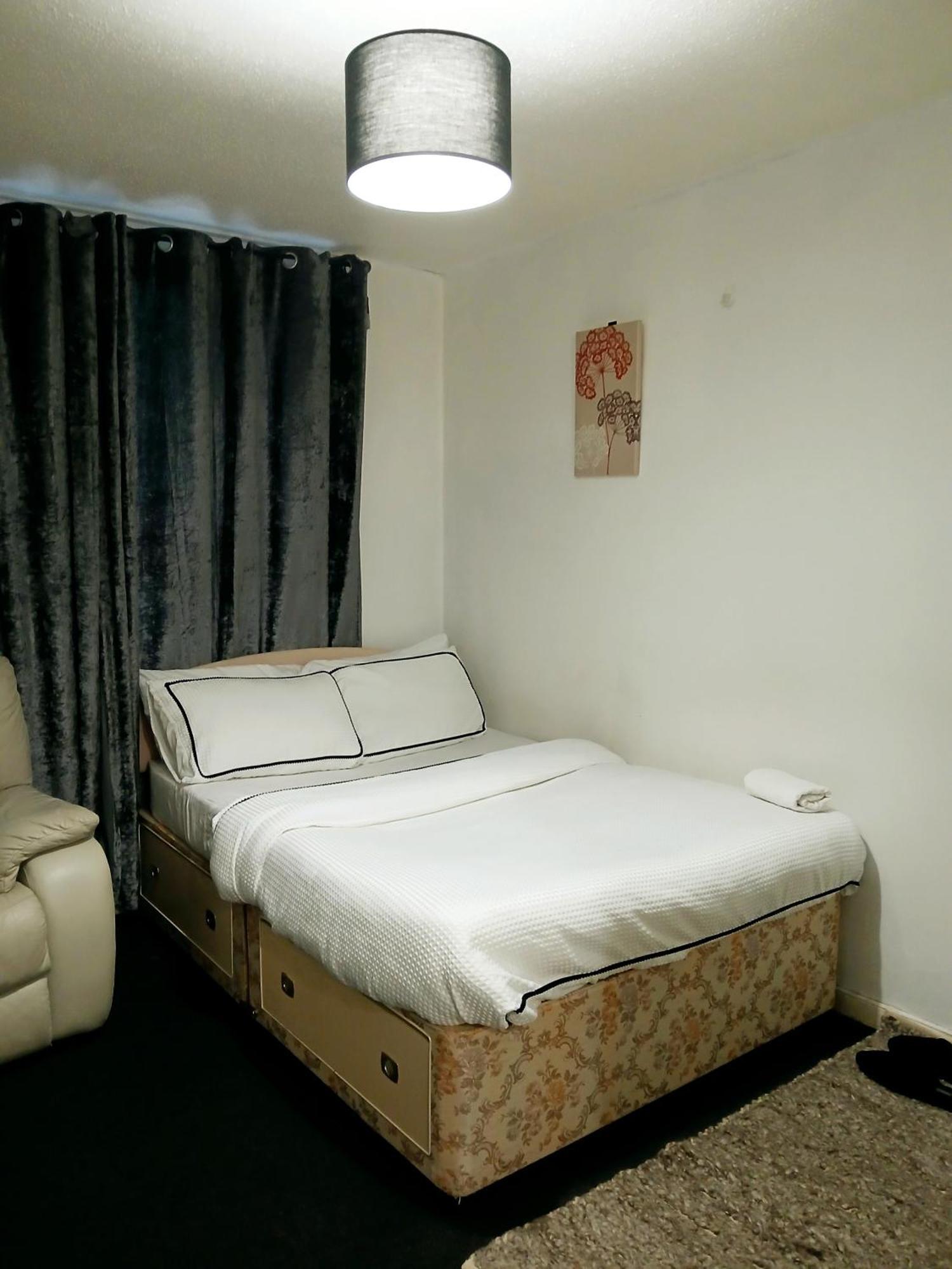 Cozy Private Room غلاسغو المظهر الخارجي الصورة